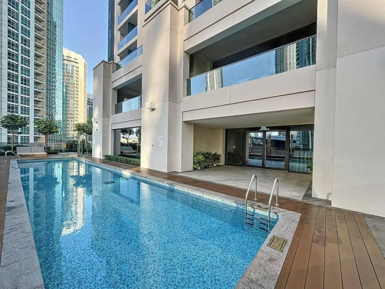 Apartment Act One Act Two - Sophisticated Two Bedroom Dubai